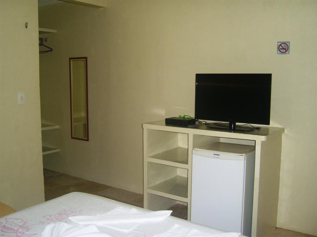 Pousada Dos Hibiscos Beberibe Habitación foto
